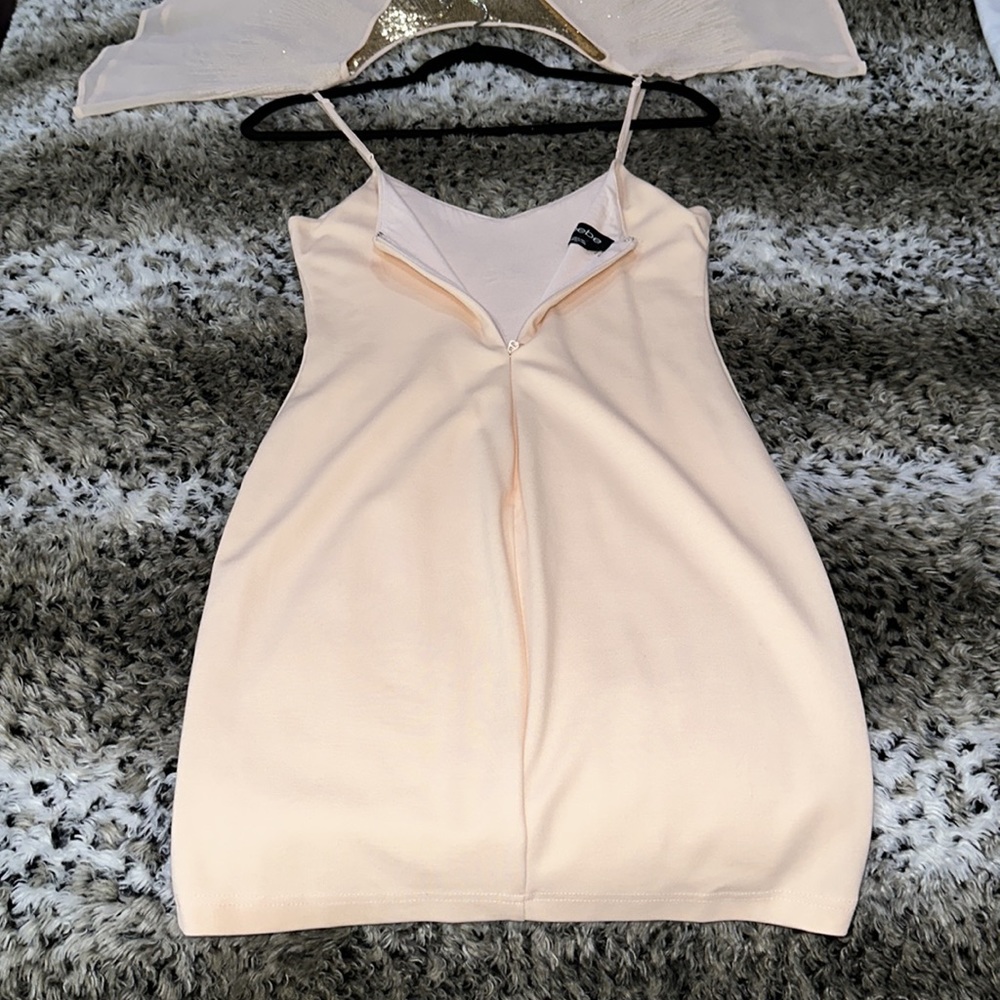 Peach 🍑 BEBE DRESS - Picture 6 of 6